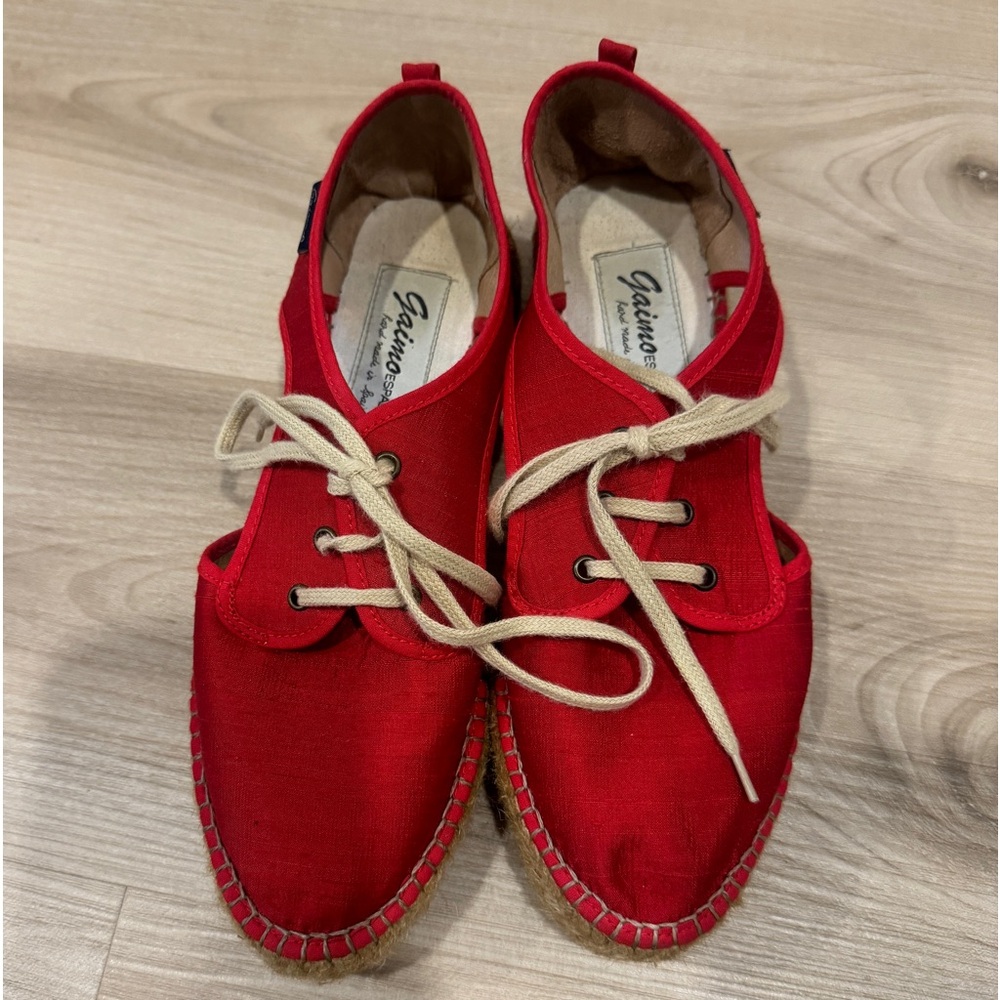 Women’s Red Gaimo Espadrilles size 38 hand made in Spain